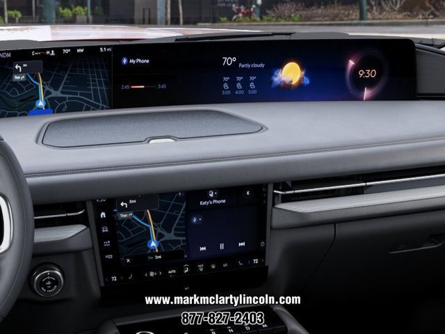 New 2027 Lincoln Navigator Premiere AWD/4WD image 14
