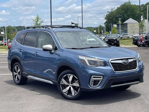 Used 2021 Subaru Forester Touring AWD/4WD image 1