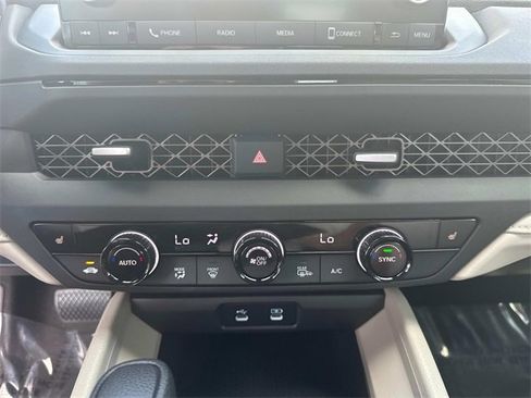 New 2025 Honda Accord SE image 25