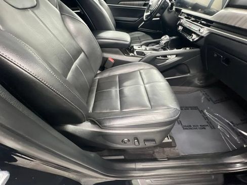 Used 2024 Kia Telluride EX AWD/4WD image 25
