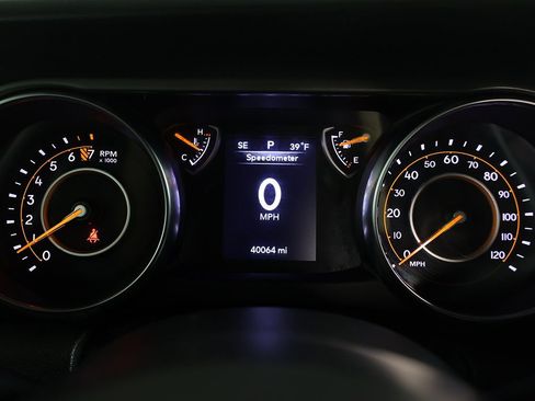 Used 2023 Jeep Gladiator Sport image 31