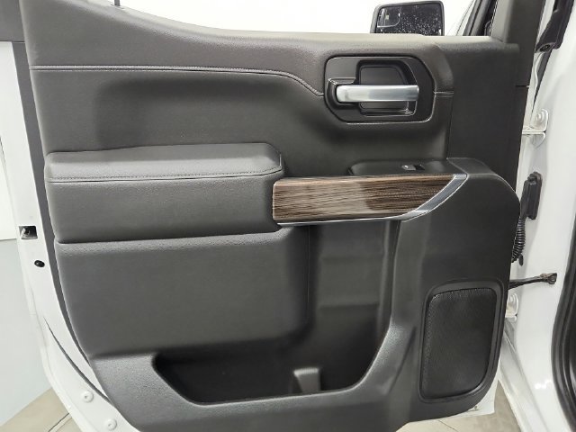 Used 2020 Chevrolet Silverado 1500 RST w/ True North Edition AWD/4WD image 25
