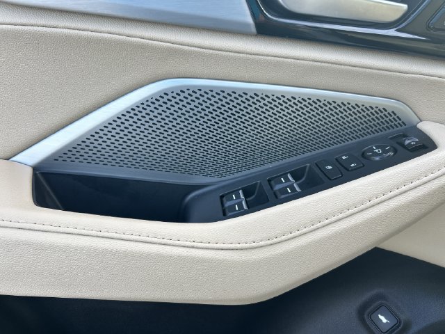 Certified 2025 Acura MDX FWD image 19