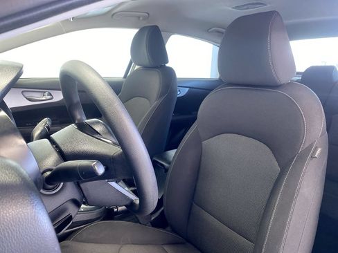 Used 2024 Kia Forte LXS FWD image 19