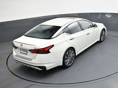 Used 2023 Nissan Altima 2.5 SL image 30