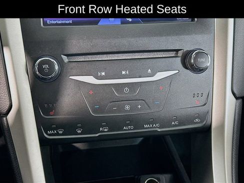 Used 2013 Ford Fusion SE FWD image 22