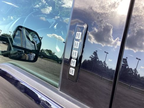 Used 2021 Ford F250 Lariat AWD/4WD image 25
