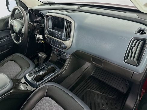 Used 2019 Chevrolet Colorado Z71 AWD/4WD image 28