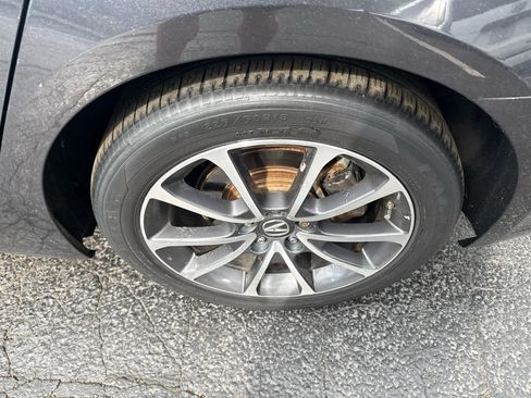 Used 2015 Acura TLX V6 SH-AWD w/ Technology Pkg image 12