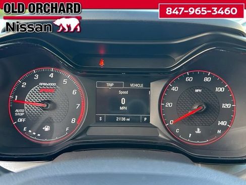 Used 2025 Chevrolet Trax RS w/ Driver Confidence Package FWD image 19