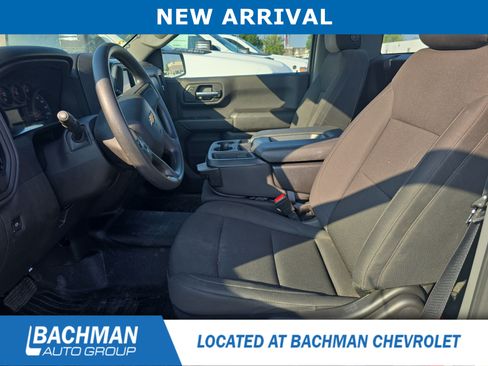 Used 2025 Chevrolet Silverado 1500 W/T RWD image 11