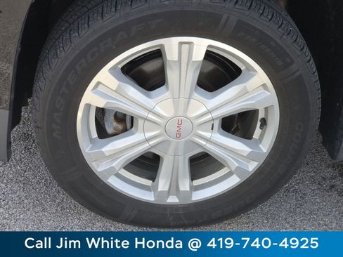 Used 2017 GMC Terrain SLE w/ Chrome Package image 15