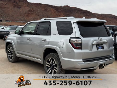 Used 2015 Toyota 4Runner Limited image 9
