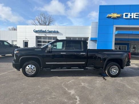 New 2026 Chevrolet Silverado 3500 High Country w/ Technology Package image 5