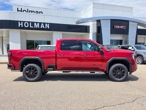 New 2026 GMC Sierra 2500 AT4 w/ AT4 Premium Plus Package AWD/4WD image 3