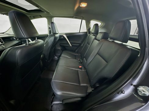 Used 2014 Toyota RAV4 Limited w/ Technology Package FWD image 29
