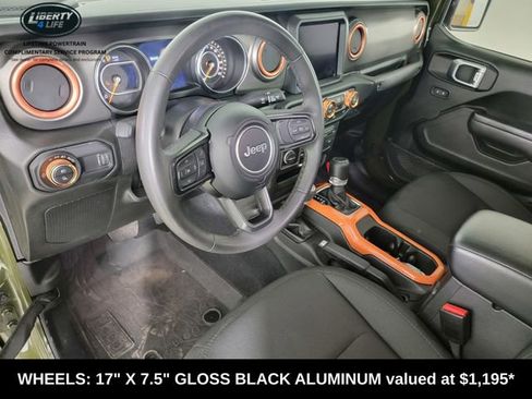 Used 2023 Jeep Gladiator Sport image 9