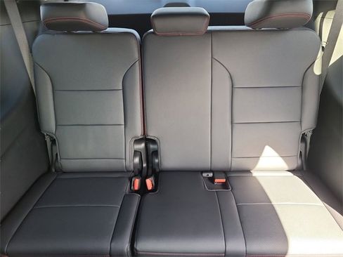 New 2026 Chevrolet Traverse RS image 14