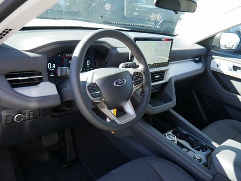 New 2026 Ford Explorer Active image 17