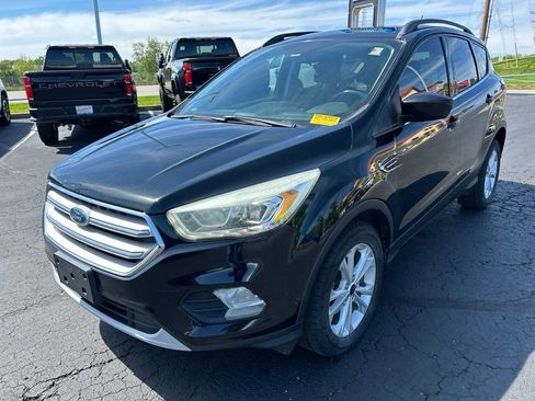 Used 2018 Ford Escape SEL FWD image 9