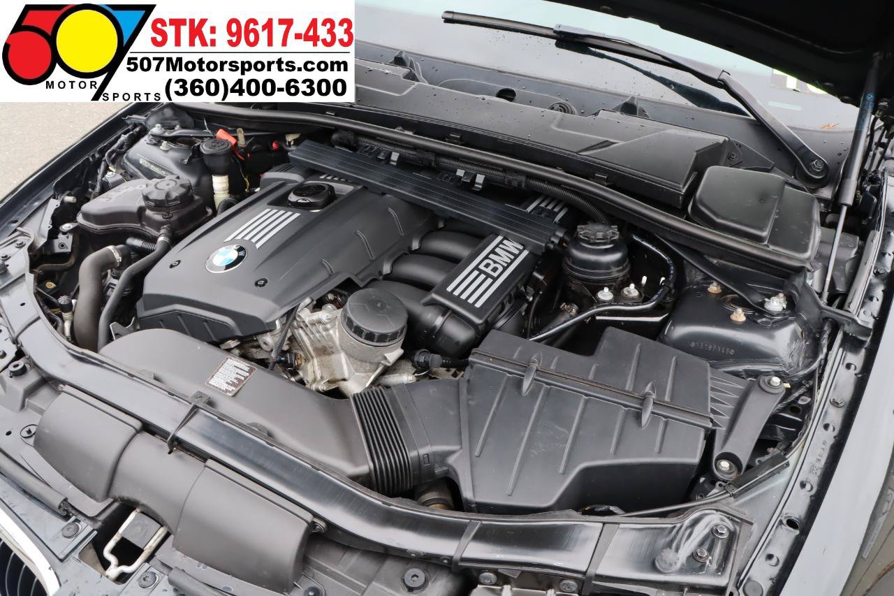 Used 2011 BMW 328i xDrive Sedan AWD/4WD image 22