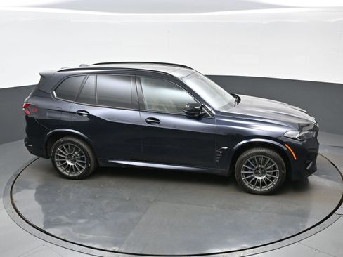 Used 2024 BMW X5 M Competition w/ Executive Package AWD/4WD image 39