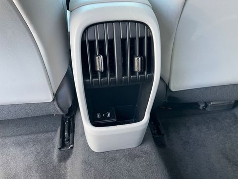 Used 2025 Hyundai Kona SEL image 24