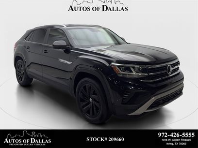 Used 2023 Volkswagen Atlas Cross Sport SE w/ Black Wheel Package