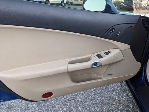 Used 2007 Chevrolet Corvette Convertible w/ Preferred Equipment Group image 16