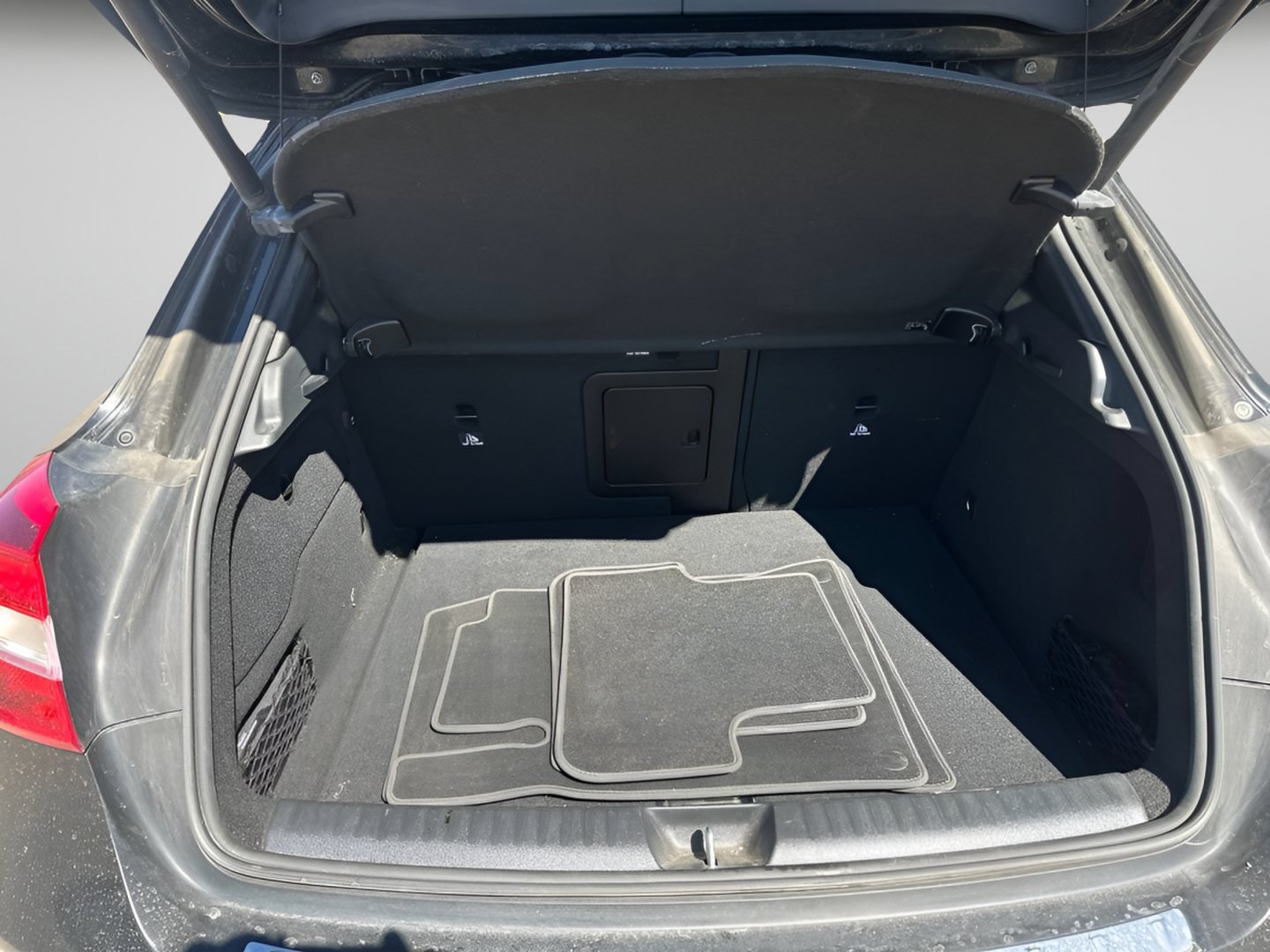 Used 2019 Mercedes-Benz GLA 250 4MATIC image 12