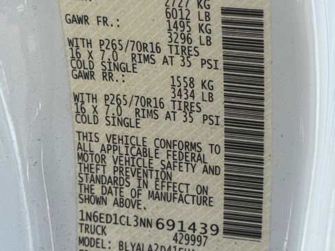 Used 2022 Nissan Frontier S RWD image 32