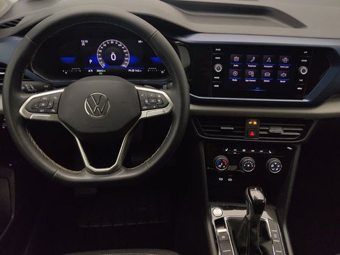 Used 2023 Volkswagen Taos SE w/ Panoramic Sunroof Package FWD image 22