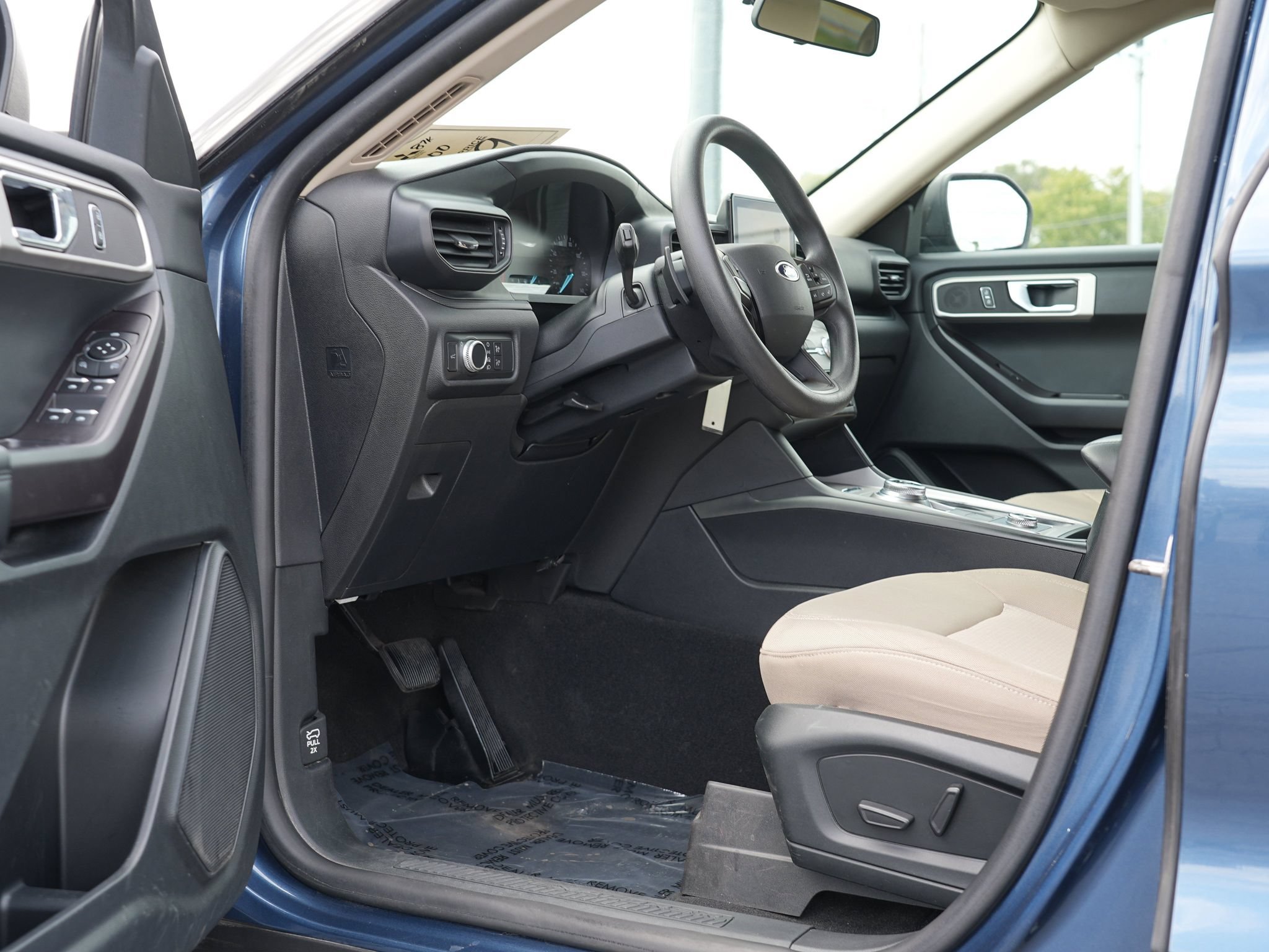 Used 2020 Ford Explorer 4WD image 14
