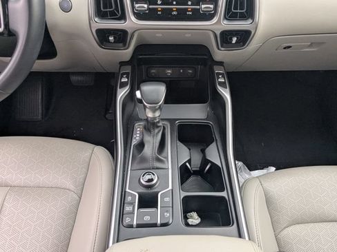 Certified 2023 Kia Sorento EX FWD image 17