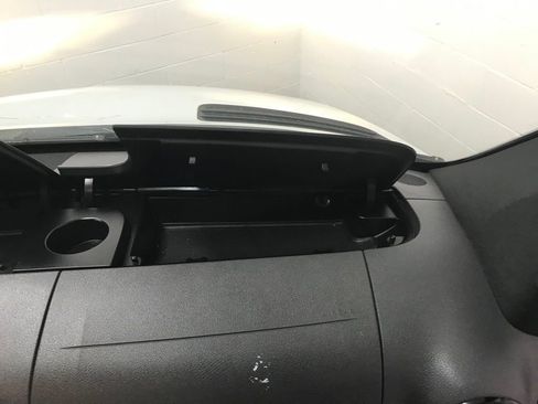 Used 2021 Mercedes-Benz Sprinter 144 Cargo image 27