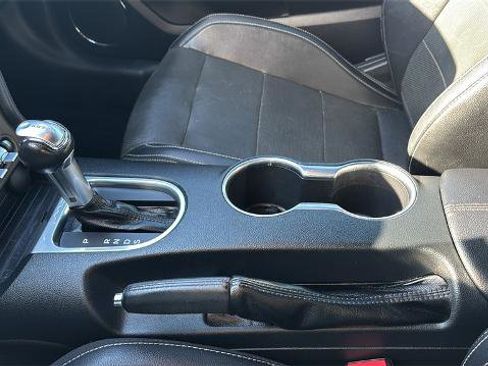 Certified 2019 Ford Mustang Premium image 21