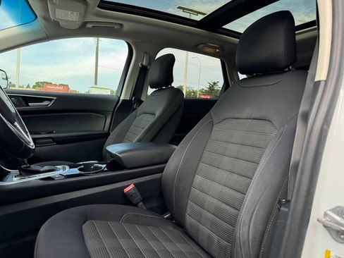 Used 2016 Ford Edge SEL w/ Canadian Touring Package AWD/4WD image 7