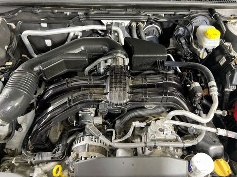 Used 2023 Subaru Outback Premium image 28