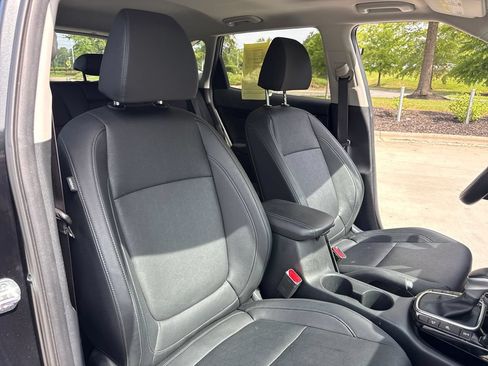 Used 2024 Kia Seltos EX AWD/4WD image 35