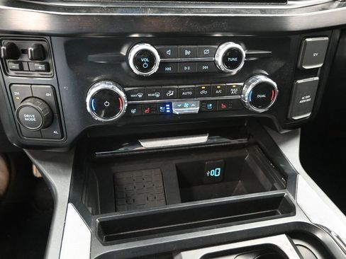 Used 2024 Ford F350 Lariat w/ Lariat Ultimate Package image 9