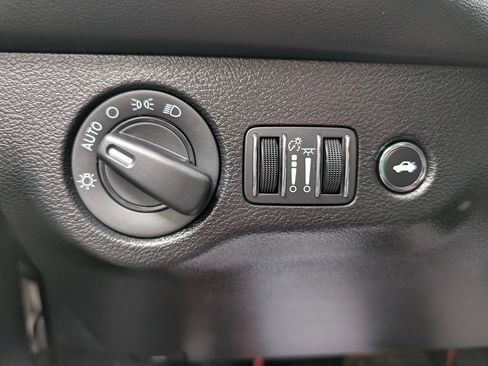 Used 2020 Dodge Challenger R/T Scat Pack image 26