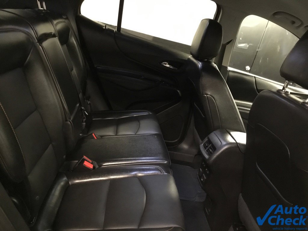 Used 2018 Chevrolet Equinox Premier w/ Infotainment II Package AWD/4WD image 31