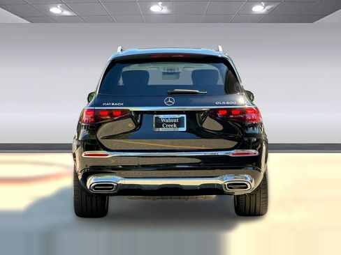 Certified 2025 Mercedes-Benz Maybach GLS 600 4MATIC image 9