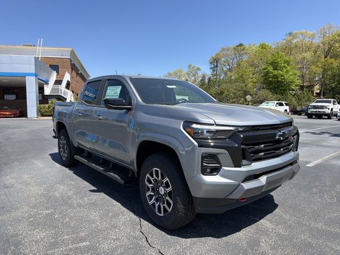 New 2026 Chevrolet Colorado Z71 w/ Z71 Convenience Package 2 AWD/4WD image 3