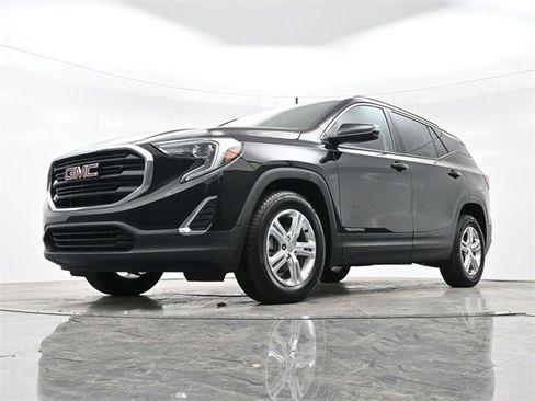 Used 2020 GMC Terrain SLE w/ Driver Convenience Package image 28