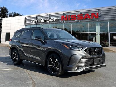 Used 2022 Toyota Highlander XSE