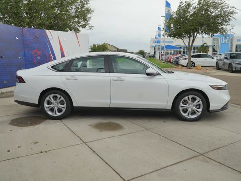 New 2026 Honda Accord LX image 4