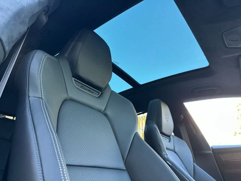 New 2025 Porsche Macan Turbo Electric image 18