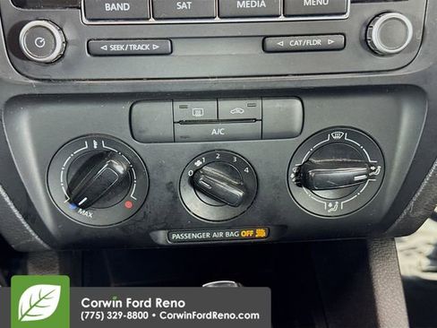 Used 2014 Volkswagen Jetta SE image 13