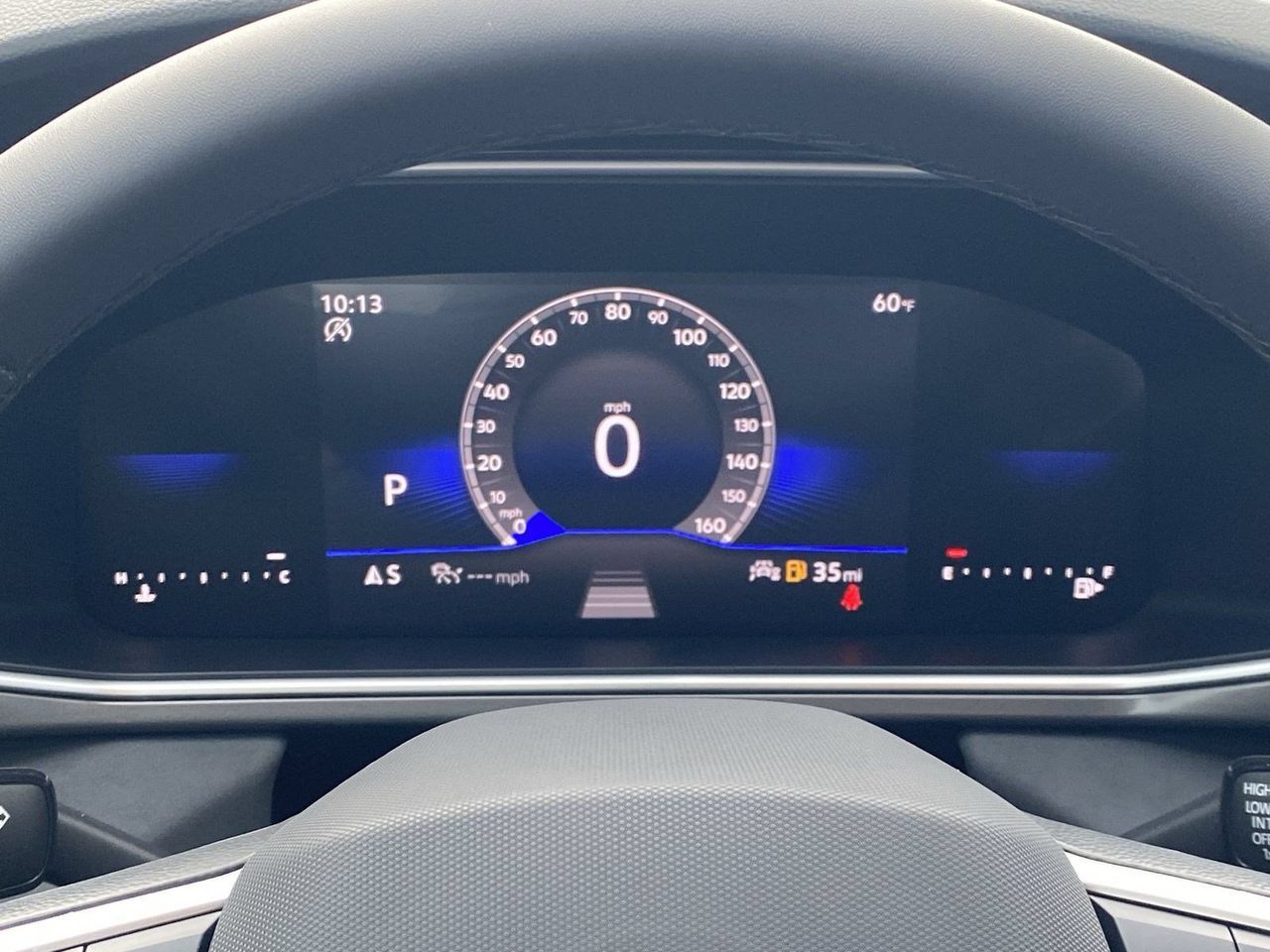New 2026 Volkswagen Taos SE FWD image 27